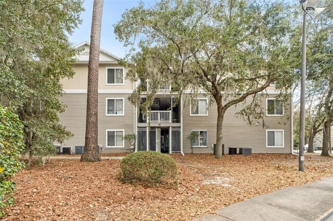 property at 4000 SW 23rd St
