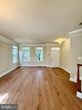 11818 Regents Park Dr in Germantown, MD - Building Photo - Building Photo