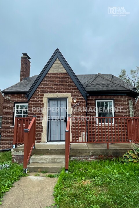 5766 Nottingham Rd in Detroit, MI - Foto de edificio