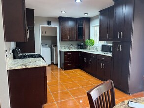 10291 Masterson Rd in Stanton, CA - Building Photo - Building Photo