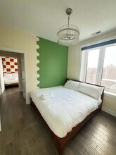 317 W Evergreen Ave in Chicago, IL - Building Photo - Building Photo