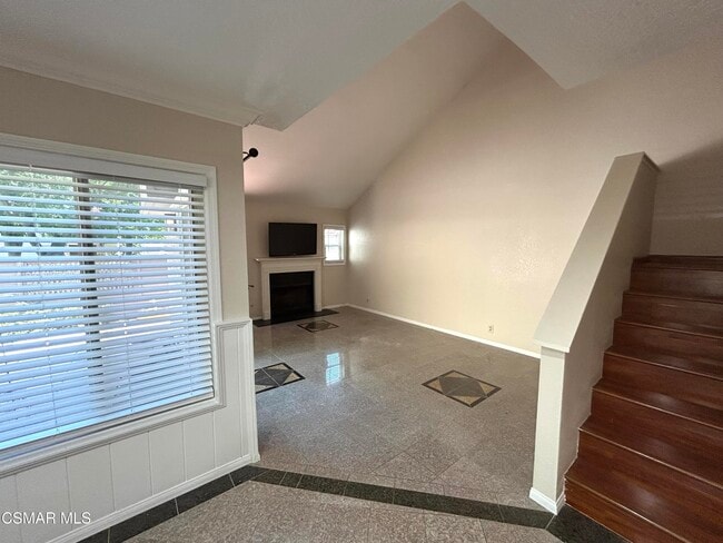 354 Via Colinas in Westlake Village, CA - Building Photo - Building Photo