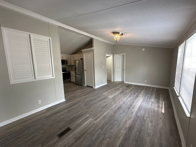 3310 Clifton Ave in Nashville, TN - Building Photo - Building Photo