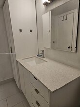 12510 Vista Isles Dr, Unit 1223 in Plantation, FL - Building Photo - Building Photo