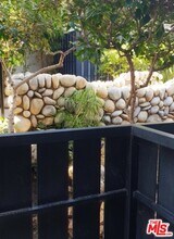 18645 Hatteras St-Unit -180 in Los Angeles, CA - Building Photo - Building Photo