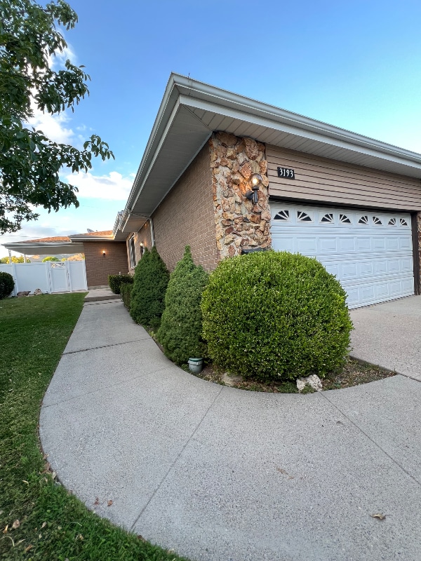 property at 3193 S Young Haven Cir