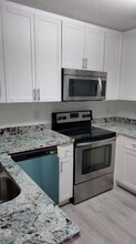 6550 Morgan Hill Trl, Unit 1904 in Royal Palm Beach, FL - Building Photo - Building Photo