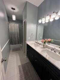 2001 Bering Dr photo'