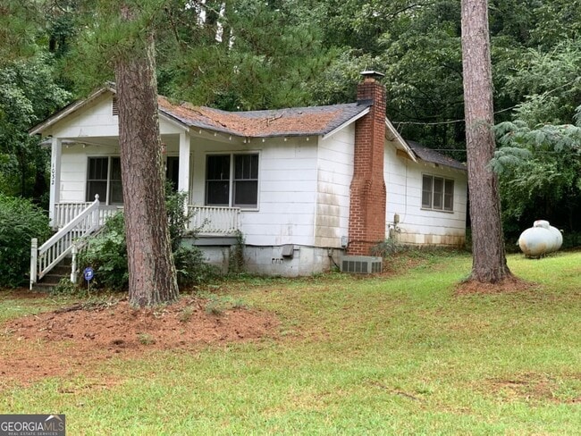 property at 1032 Hwy 54 W
