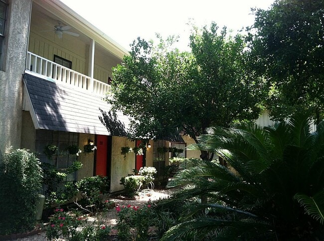 1275 Witte Rd in Houston, TX - Building Photo - Building Photo
