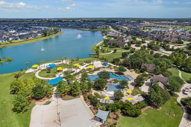 5902 Chatham Cove in Missouri City, TX - Building Photo - Building Photo