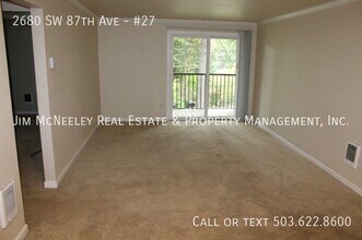 2680 SW 87th Ave, Unit #27 in Portland, OR - Building Photo - Building Photo