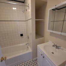 42 Parsons St in Yonkers, NY - Building Photo - Building Photo