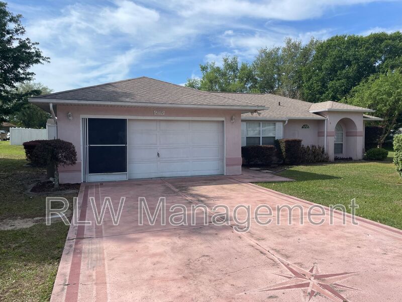 12532 Pitch Dr in Grand Island, FL - Building Photo