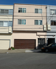 311 Price St in Daly City, CA - Building Photo - Building Photo