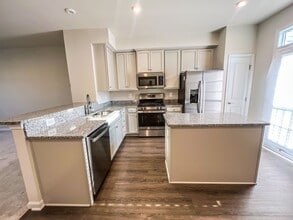 3725 Vly Frd Wy in Hanover, MD - Building Photo - Building Photo