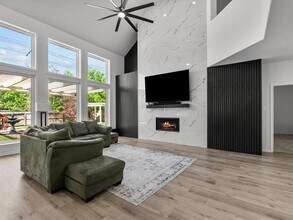 1223 Hawkhill Dr in Friendswood, TX - Building Photo - Building Photo