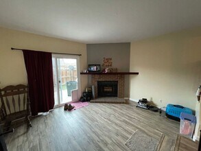 4250 S Mobile Cir in Aurora, CO - Building Photo - Building Photo