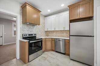 4946 Aspen St in Philadelphia, PA - Building Photo - Building Photo