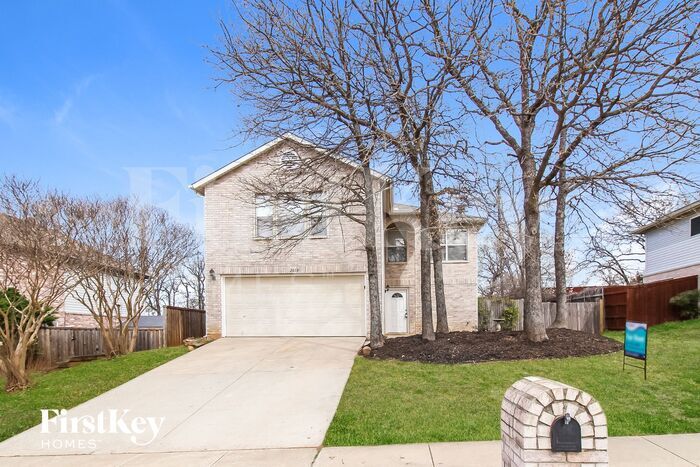 2010 Brazos Dr in Corinth, TX - Building Photo
