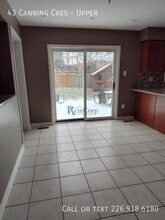 43 Canning Crescent in Cambridge, ON - Building Photo - Building Photo