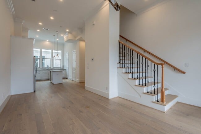 property at 4057 Leeland St