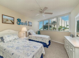 58 N Collier Blvd, Unit 210 in Marco Island, FL - Building Photo - Building Photo