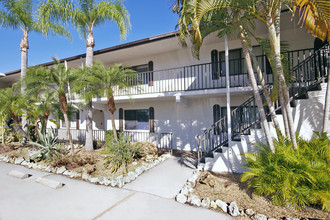 Coral Waters Apartments in Ft. Myers, FL - Building Photo - Building Photo