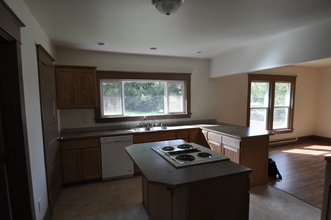 29607 WA-9 in Arlington, WA - Building Photo - Building Photo