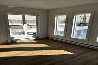 277 14th St SE in Loveland, CO - Foto de edificio - Building Photo