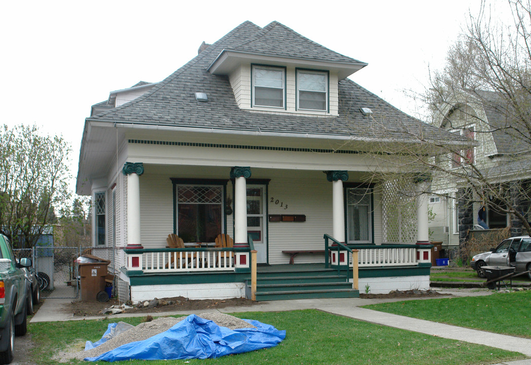 2013 W 4th Ave in Spokane, WA - Foto de edificio