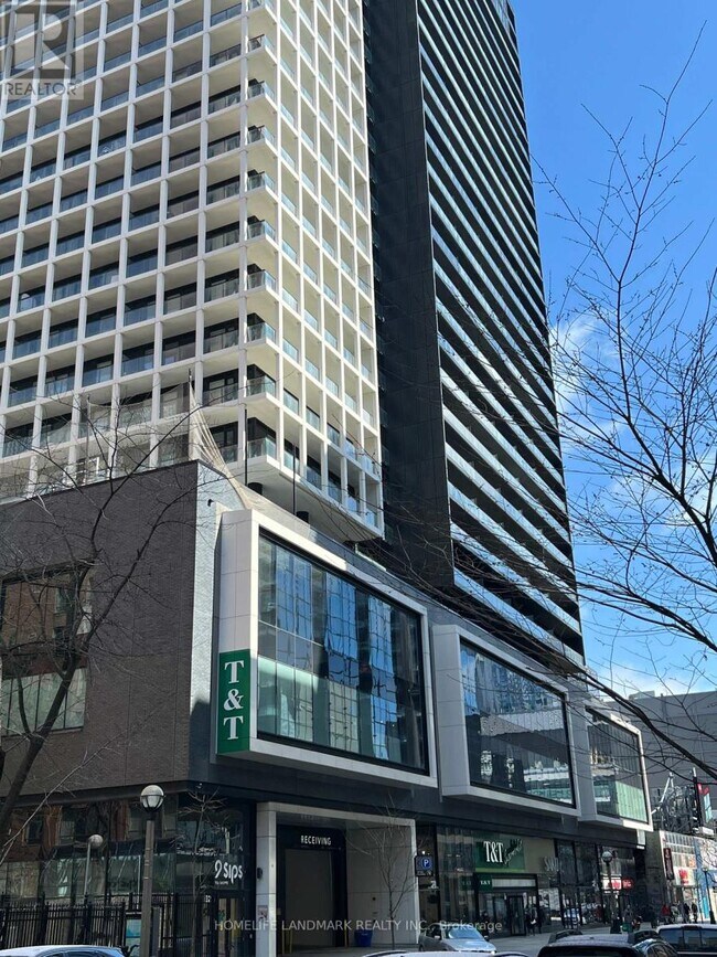 property at 20 Edward St
