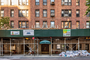 319 E 50th St in New York, NY - Building Photo - Building Photo