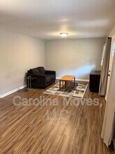 16 Flower Dr in Greenville, SC - Building Photo - Building Photo