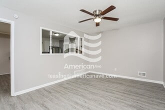 108 Crestmore Dr in Columbia, SC - Foto de edificio - Building Photo
