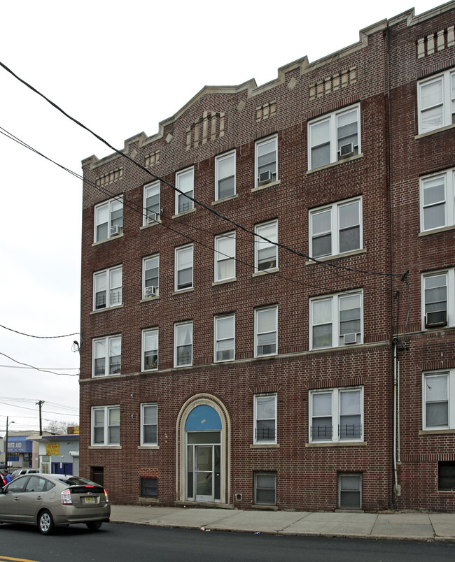 252 Sip Ave in Jersey City, NJ - Building Photo - Building Photo