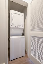 101 E Roosevelt Rd in Chicago, IL - Foto de edificio - Building Photo