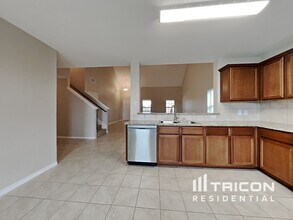 2628 Gains Mill Dr in Fort Worth, TX - Building Photo - Building Photo