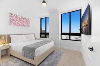 225 N Miami Ave, Unit SI ID1497728P in Miami, FL - Building Photo - Building Photo