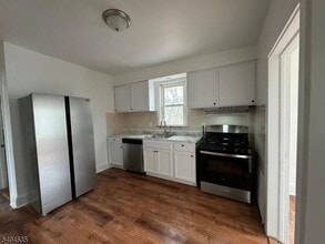 267 Spruce Ave in Garwood, NJ - Building Photo - Building Photo