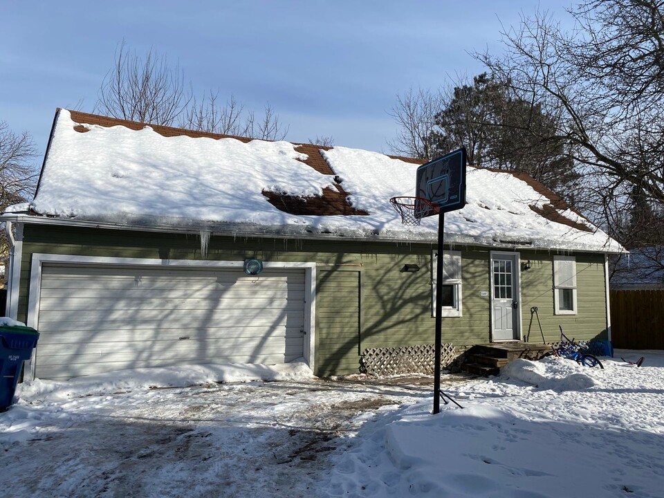 1335 Prospect Ave-Unit -Back House in Wausau, WI - Building Photo