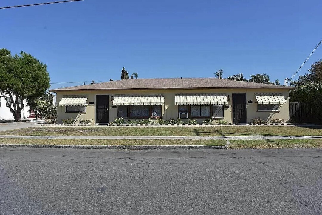 12714 8th St in Garden Grove, CA - Building Photo