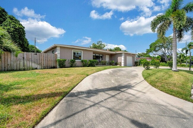 property at 216 NW 4th Ave