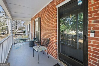 8671 Twin Oaks Dr in Jonesboro, GA - Building Photo - Building Photo