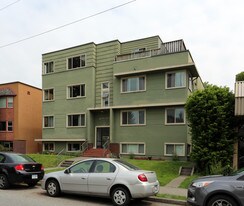 Homesdale in Vancouver, BC - Building Photo