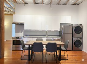 629 J St in San Diego, CA - Building Photo