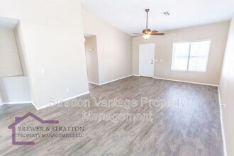 10117 E Obispo Ave in Mesa, AZ - Building Photo - Building Photo