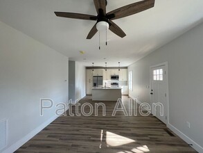 25 Nevada Ave in Asheville, NC - Building Photo - Building Photo