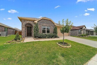 485 Harding Ln in Lavon, TX - Building Photo - Building Photo