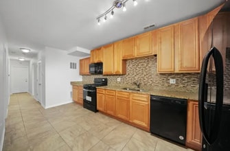 3343 W Warren Blvd in Chicago, IL - Building Photo - Building Photo